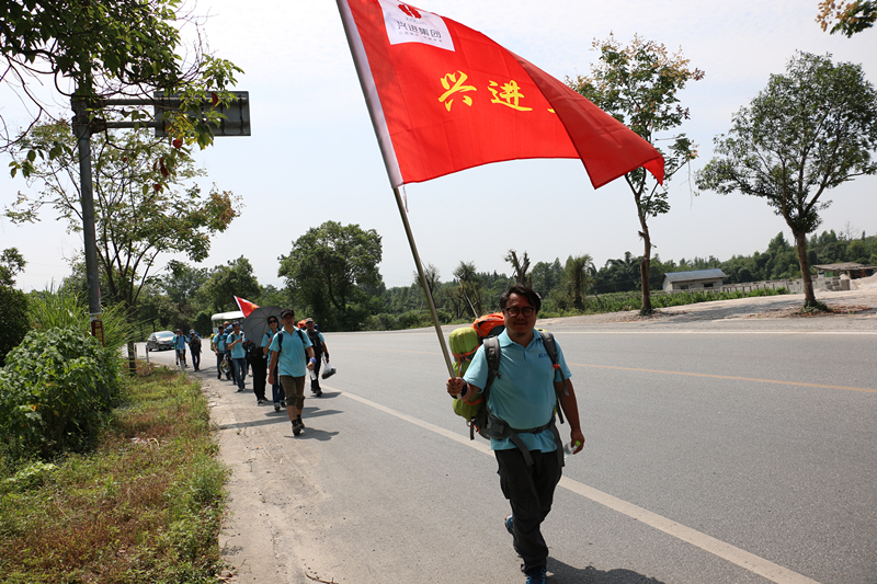 行進路中（3）_副本.jpg